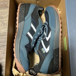 Lems Primal Pursuit Orion Blue men’s 11 women’s 12.5 zero drop shoes